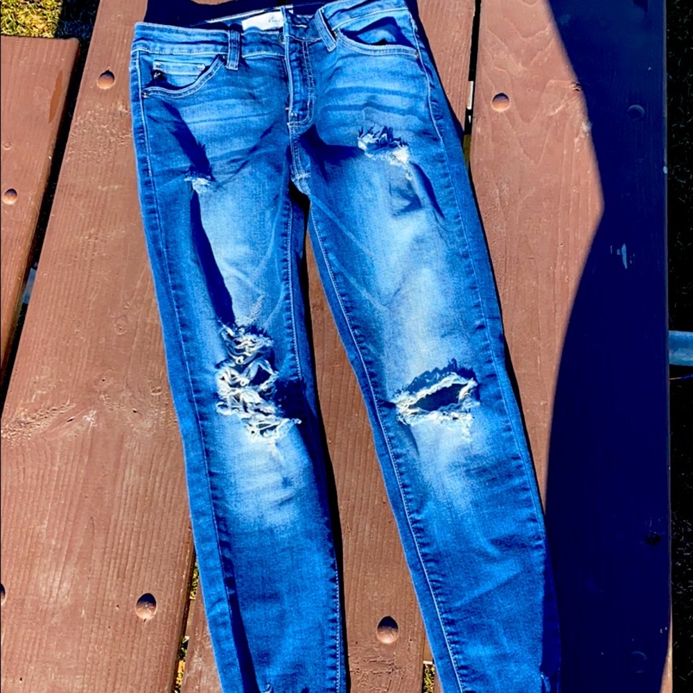 Kancan ripped jeans Straight leg skinny high rise